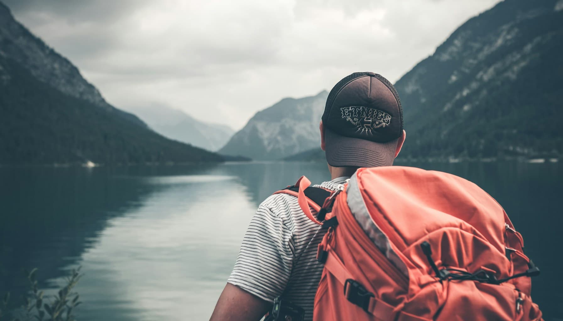 How Far in Advance Should You Book Flights